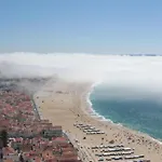 Apartment Bed & Seaside - Bola Da Nivea