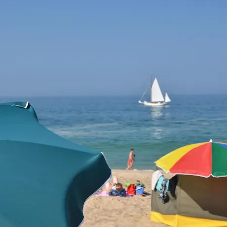 Bed & Seaside - Bola Da Nivea 아파트 *