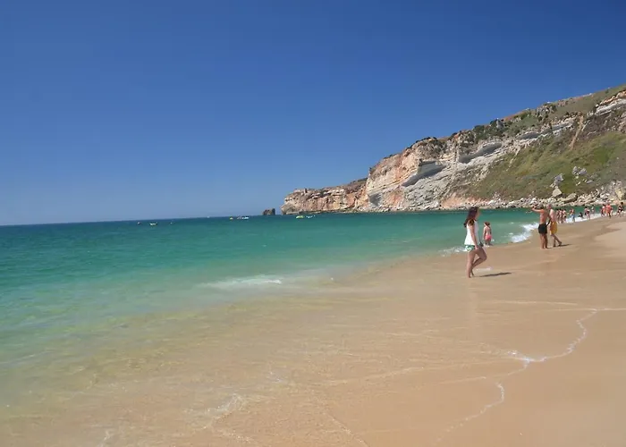 Apartment Bed & Seaside - Bola Da Nivea