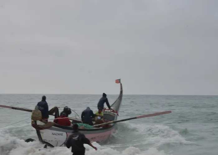 Apartment Bed & Seaside - Bola Da Nivea *