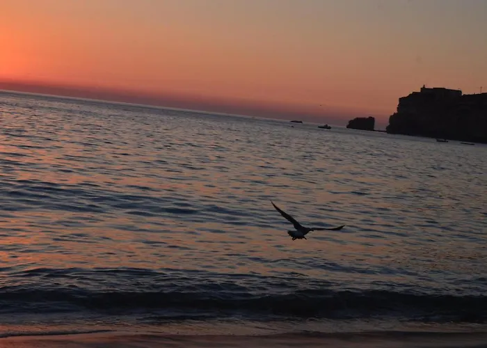 Bed & Seaside - Bola Da Nivea Nazare